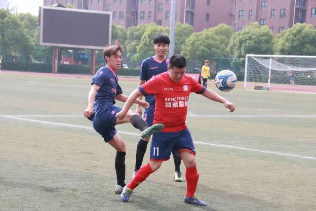爱德华兹33+9伦纳德26分 森林狼终结快船3连胜